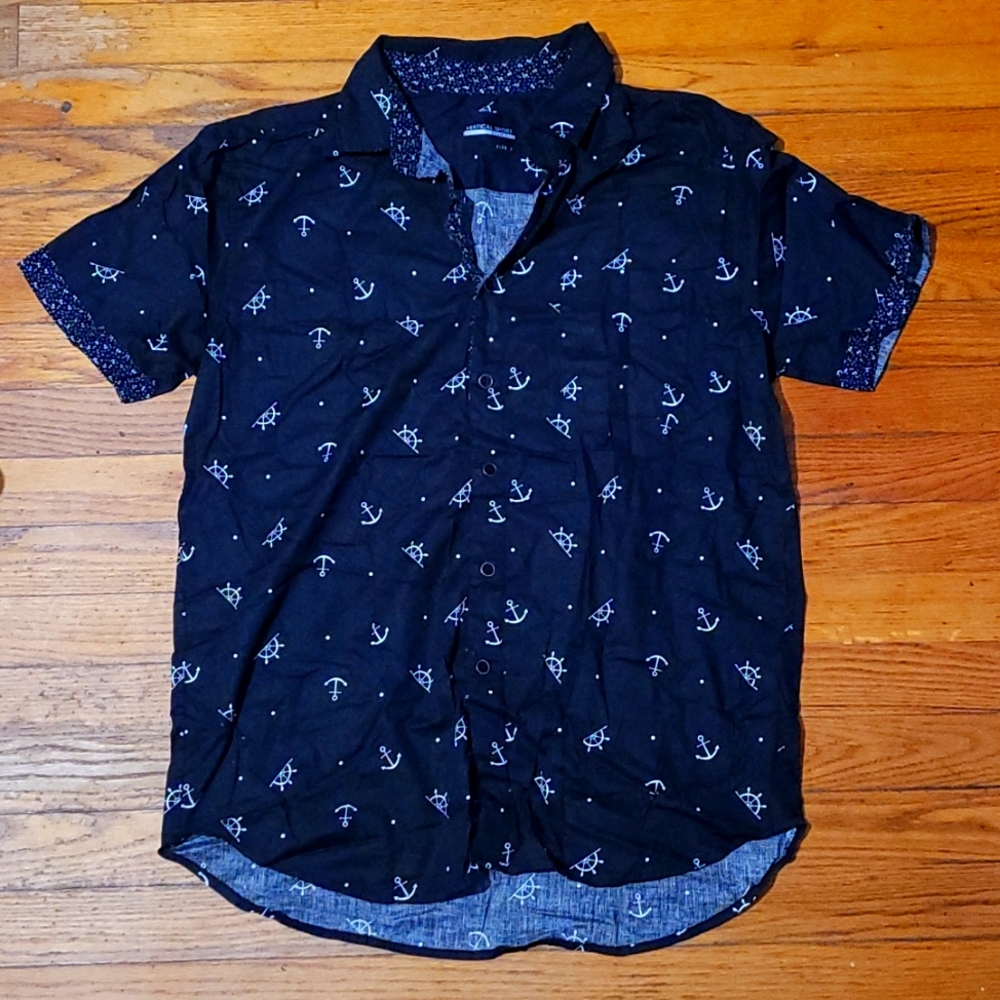 Vertical Sport button down